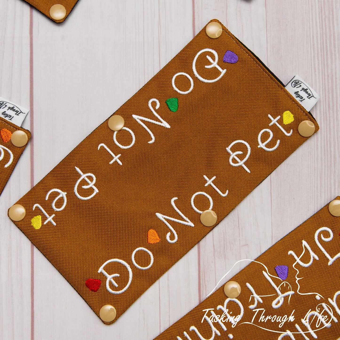 Do Not Pet Chest Strap Wrap Gingerbread - G1