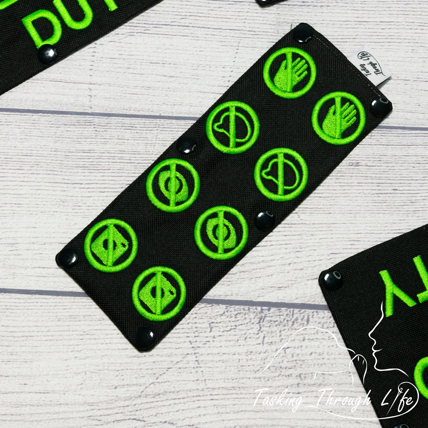 No Contact Symbols Leash Wrap - (V14) - C23