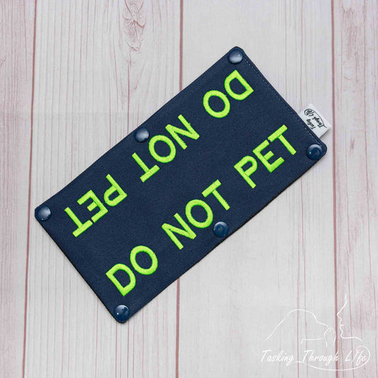 Do Not Pet Chest Strap Wrap Green (V13)- D10