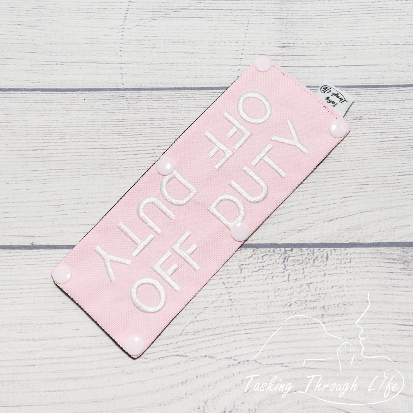 Off Duty Leash Wrap - R102